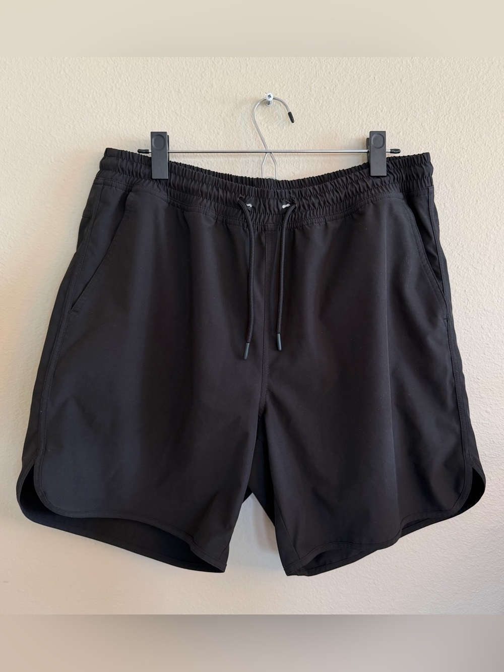 Old Navy Men's Black Athletic Drawstring Waist Shorts